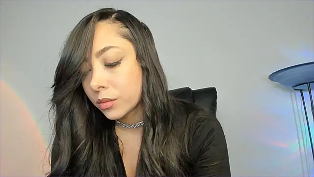 Snapshot of Mila__Paramo chatting on October 11, 2025, 7:12 pm Mila Paramo online show from October 11, 2025, 7:12 pm