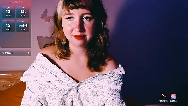 Snapshot of Cosmo_Riri chatting on February 11, 2026, 9:14 am Cosmo Riri online show from February 11, 2026, 9:14 am