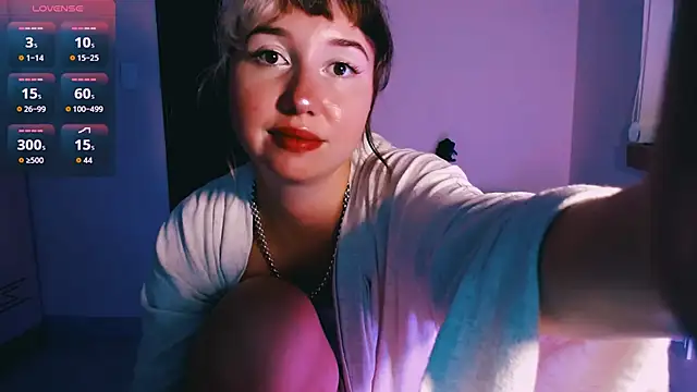 Snapshot of Cosmo_Riri chatting on March 6, 2026, 5:59 am Cosmo Riri online show from March 6, 2026, 5:59 am