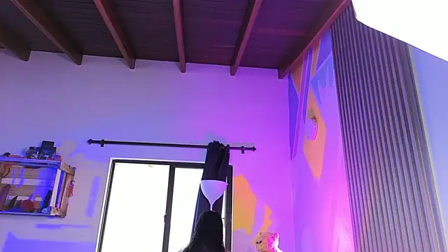 Cuttiealice online show from November 25, 2025, 12:38 pm