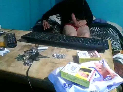 malekon76 online show from December 12, 2024, 7:41 am