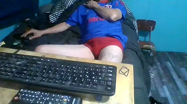 malekon76 online show from February 11, 2025, 7:33 am