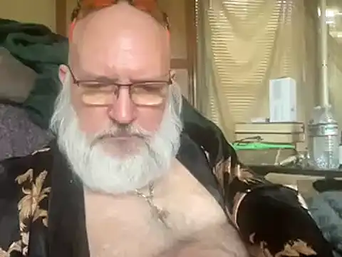 Snapshot of 44jon44 chatting on December 8, 2024, 9:08 pm 44jon44 online show from December 8, 2024, 9:08 pm