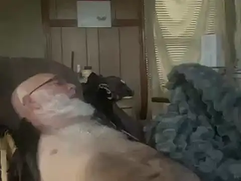 Snapshot of 44jon44 chatting on December 15, 2024, 3:09 pm 44jon44 online show from December 15, 2024, 3:09 pm