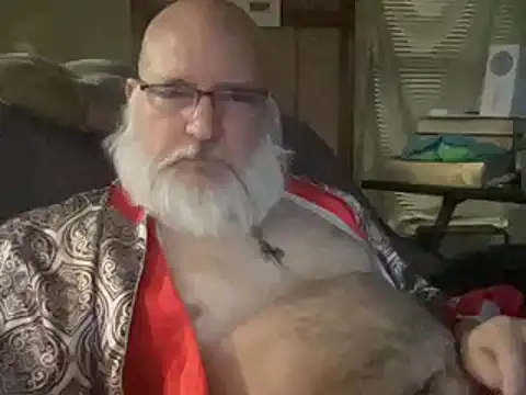 Snapshot of 44jon44 chatting on December 22, 2024, 11:31 pm 44jon44 online show from December 22, 2024, 11:31 pm