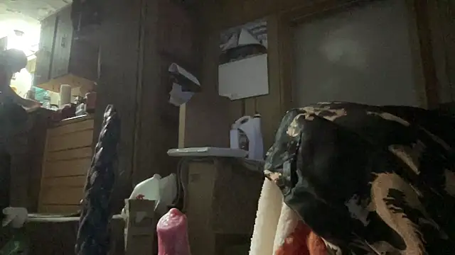 Snapshot of 44jon44 chatting on November 2, 2025, 6:05 am 44jon44 online show from November 2, 2025, 6:05 am