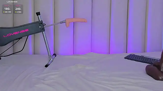 sam phillipss online show from December 14, 2024, 3:07 am