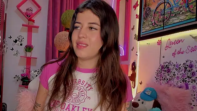 Snapshot of zoe_kittylove chatting on December 20, 2024, 2:19 am zoe kittylove online show from December 20, 2024, 2:19 am