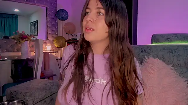 Snapshot of zoe_kittylove chatting on November 4, 2025, 4:11 am zoe kittylove online show from November 4, 2025, 4:11 am