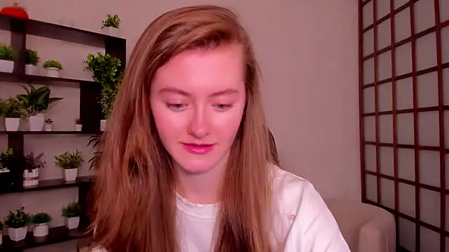 Snapshot of KateCuddle chatting on September 24, 2025, 2:26 am KateCuddle online show from September 24, 2025, 2:26 am