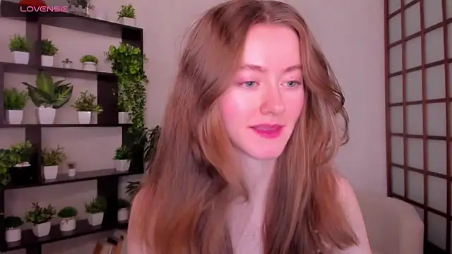 Snapshot of KateCuddle chatting on October 24, 2025, 2:52 am KateCuddle online show from October 24, 2025, 2:52 am