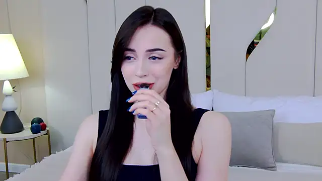 Betty Bridge online show from March 25, 2026, 2:28 am