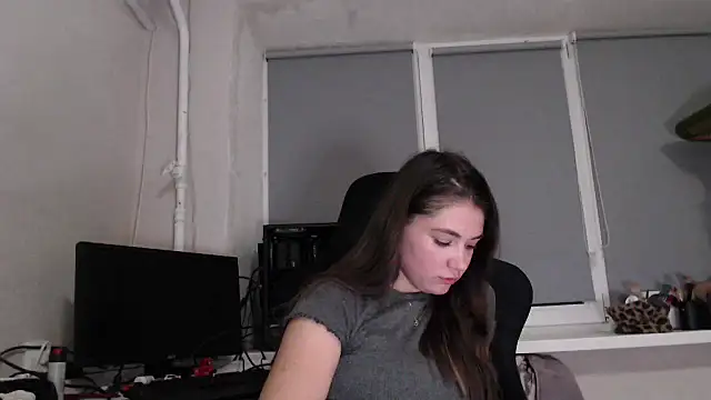 Snapshot of delightful_sofi chatting on March 2, 2026, 4:14 pm delightful sofi online show from March 2, 2026, 4:14 pm