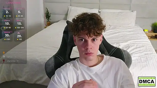 cute thomas online show from December 29, 2024, 7:39 am