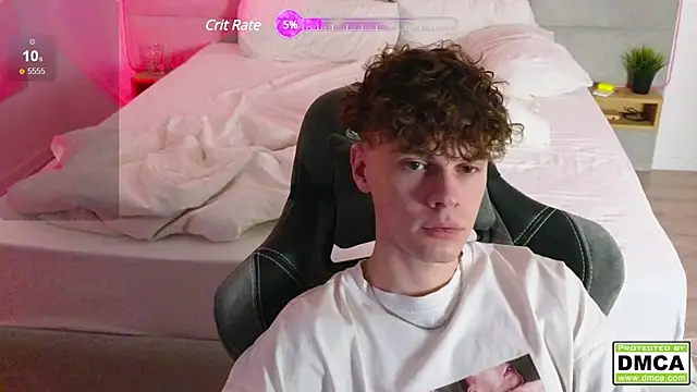 cute thomas online show from January 22, 2025, 7:45 pm