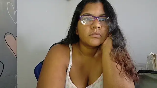 victoris online show from November 18, 2025, 4:33 pm