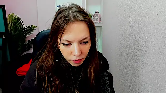 Persephoni online show from January 24, 2025, 5:42 am