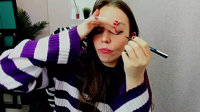 Persephoni online show from January 27, 2025, 12:37 pm