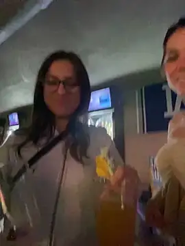 LeaGambit   online show from September 12, 2025, 4:12 am