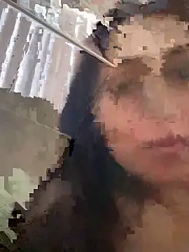 LeaGambit   online show from December 21, 2025, 8:05 pm