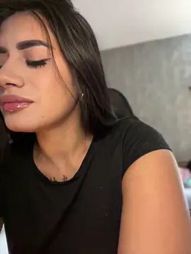 Snapshot of clarachanelricek chatting on December 2, 2024, 9:28 pm clarachanelricek online show from December 2, 2024, 9:28 pm