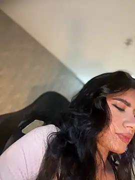 Snapshot of clarachanelricek chatting on December 11, 2024, 10:06 pm clarachanelricek online show from December 11, 2024, 10:06 pm