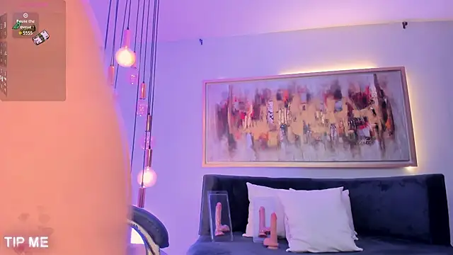 SophieBarnett online show from March 10, 2026, 1:43 am