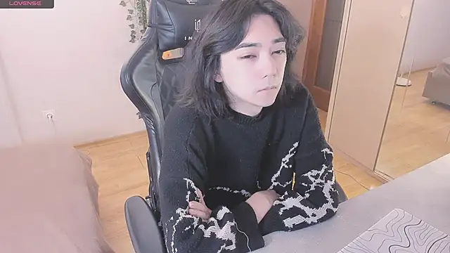 Snapshot of Judame_Aoi chatting on October 25, 2025, 11:40 am Judame Aoi online show from October 25, 2025, 11:40 am