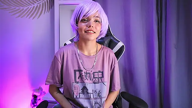 dianebleu online show from February 7, 2025, 10:08 am