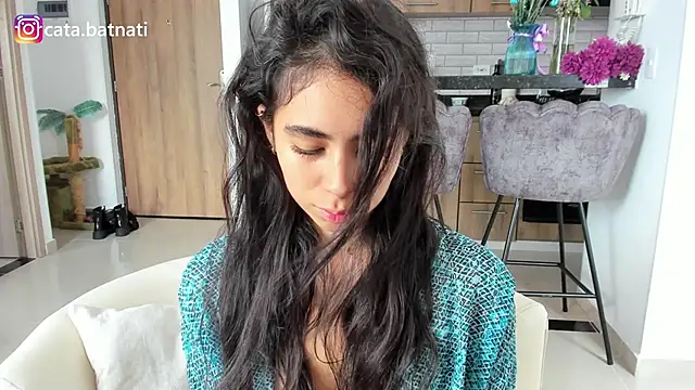 Snapshot of cata_batnati chatting on December 15, 2024, 4:15 pm cata batnati online show from December 15, 2024, 4:15 pm