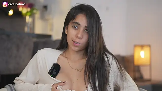 Snapshot of cata_batnati chatting on October 31, 2025, 5:25 pm cata batnati online show from October 31, 2025, 5:25 pm