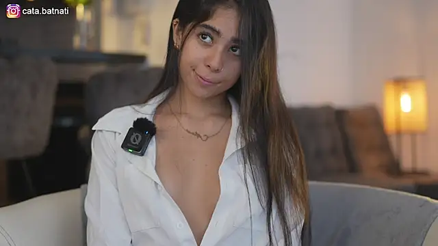 Snapshot of cata_batnati chatting on November 8, 2025, 5:01 pm cata batnati online show from November 8, 2025, 5:01 pm