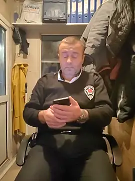 muscularsexy online show from February 3, 2026, 11:43 pm