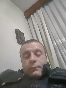 muscularsexy online show from April 6, 2026, 9:05 pm