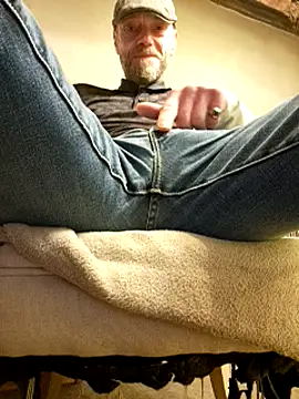 eddouxxx78 online show from December 28, 2024, 9:31 am