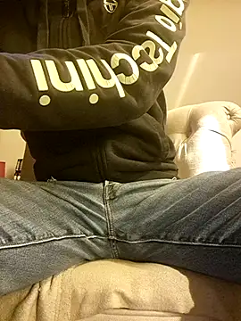 eddouxxx78 online show from February 13, 2026, 3:08 pm