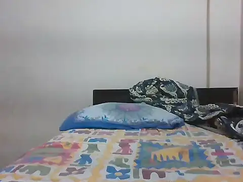 pritamkr69 online show from April 20, 2026, 7:48 pm