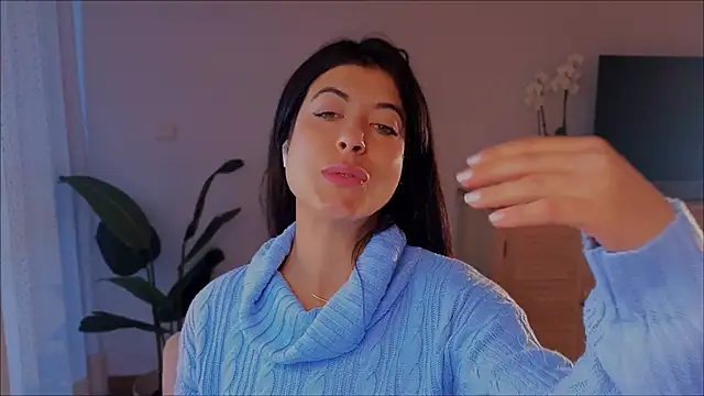 anabelcurvy online show from December 2, 2024, 12:40 pm