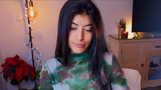 anabelcurvy online show from December 6, 2024, 3:44 pm