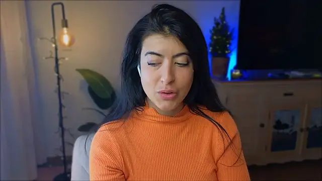 anabelcurvy online show from December 15, 2024, 8:36 pm