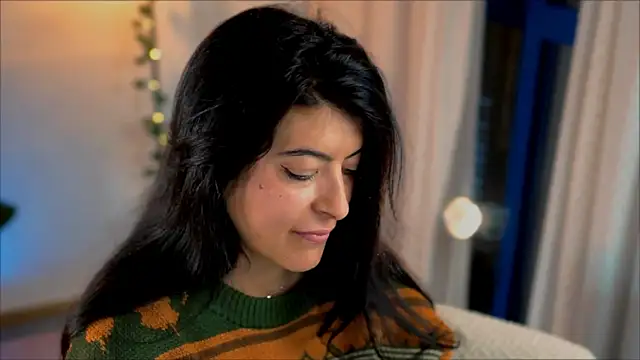 anabelcurvy online show from January 8, 2025, 5:05 pm