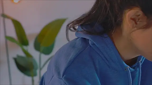 anabelcurvy online show from February 20, 2025, 7:19 pm