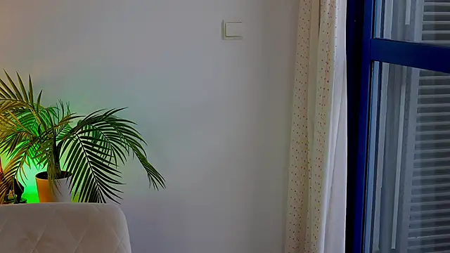 anabelcurvy online show from November 19, 2025, 8:47 am