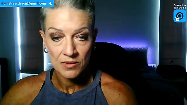 Snapshot of Devon2020 chatting on July 4, 2026, 9:59 am Devon2020 online show from July 4, 2026, 9:59 am