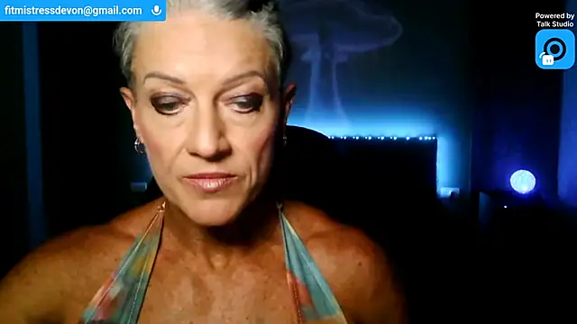 Snapshot of Devon2020 chatting on July 24, 2026, 12:03 pm Devon2020 online show from July 24, 2026, 12:03 pm