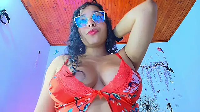 Sofiia Diiaz online show from December 21, 2025, 4:52 am