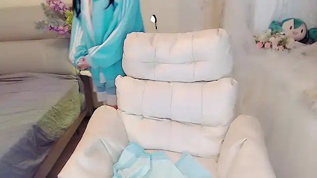 yoyoyo 99 online show from February 25, 2026, 3:38 am