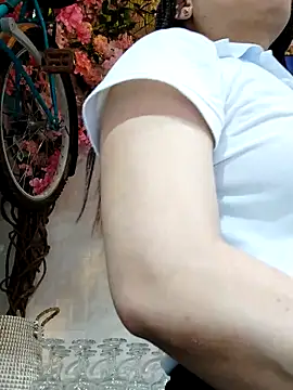 Dannacamila online show from February 27, 2026, 1:16 am