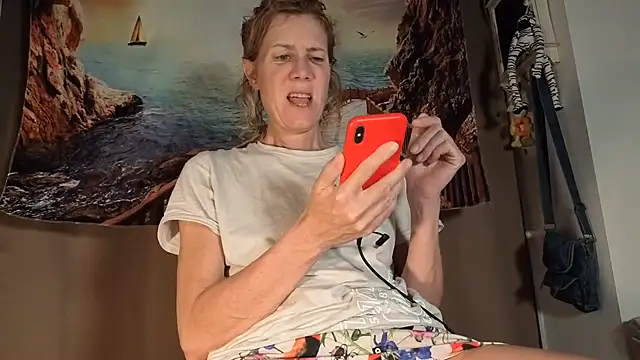 Snapshot of Lola_Belgium chatting on June 24, 2026, 4:44 am Lola Belgium online show from June 24, 2026, 4:44 am