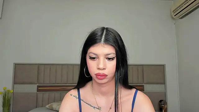 Sierra Halle online show from January 8, 2026, 8:44 pm